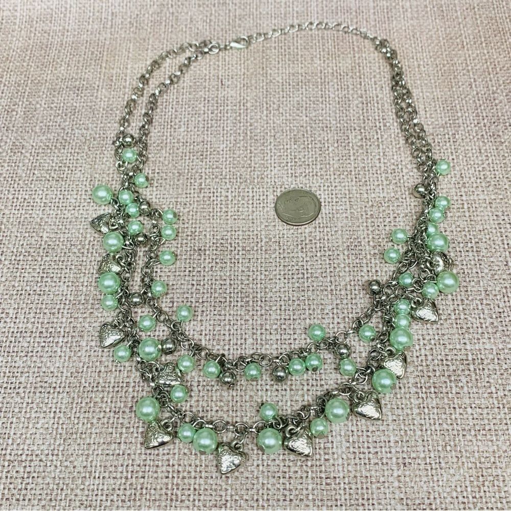 Silver Mintโ GreenโPearlโHeartโCharmโNecklace